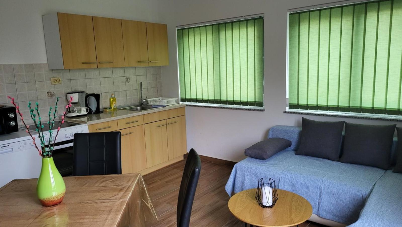 Apartman Padova Banjol Eksteriør billede